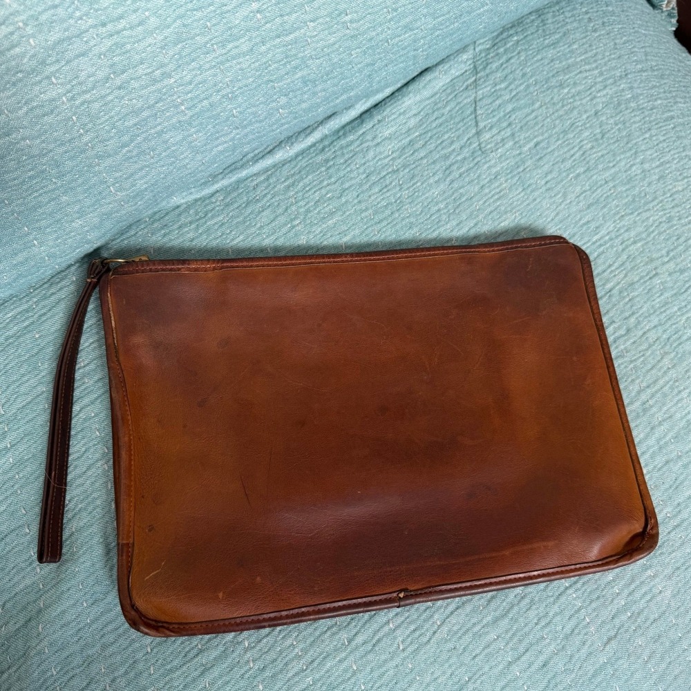 Vtg Coach Slim Leather Clutch Portfolio Bonnie Cashin Made in NYC Wristlet